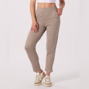 Glyder | NWT Size XL Herringbone On The Go Ankle Pants in Mocha From Stitch Fix